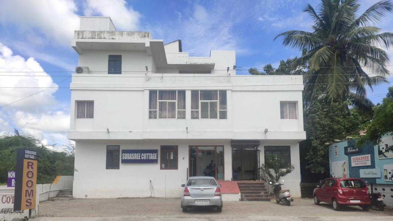 Subasree Cottage Tirunallar Ngoại thất bức ảnh